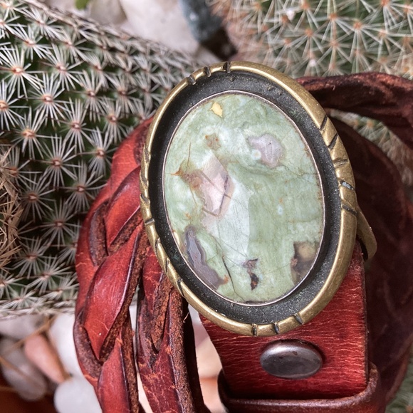 Vintage Handmade Artisan 76 Brass & Stone Small Delicate Belt Buckle/Scarf Slide - Picture 2 of 12